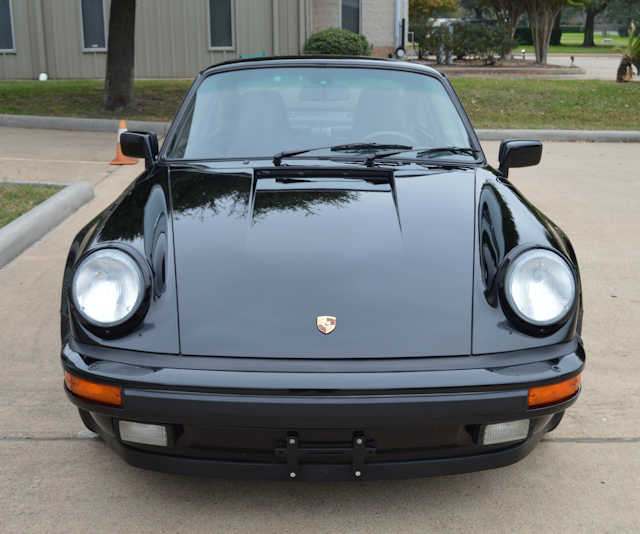 1989 Porsche 911 Turbo Black / Black