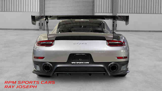 2018 Porsche 911 GT2 RS GT Silver Metallic / Black