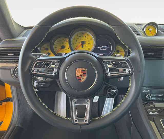 2019 Porsche 911 Turbo "S" Speed Yellow / Black