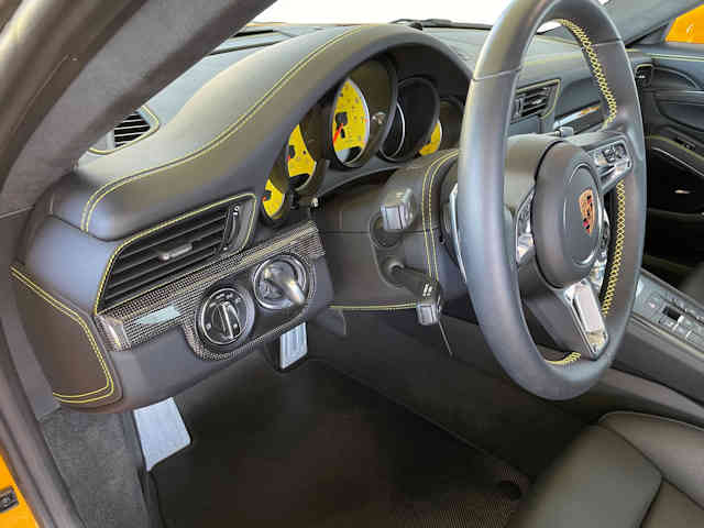 2019 Porsche 911 Turbo "S" Speed Yellow / Black