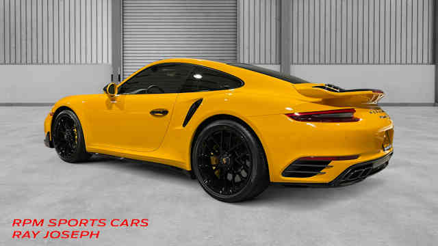 2019 Porsche 911 Turbo "S" Speed Yellow / Black