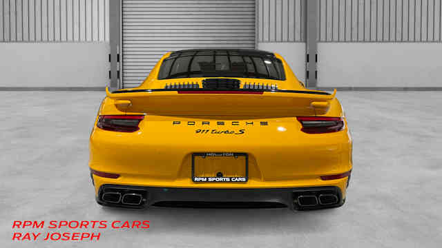 2019 Porsche 911 Turbo "S" Speed Yellow / Black