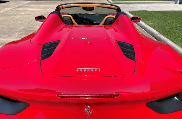 2019 Ferrari 488 Spider Rosso Corsa / Beige Tradizione