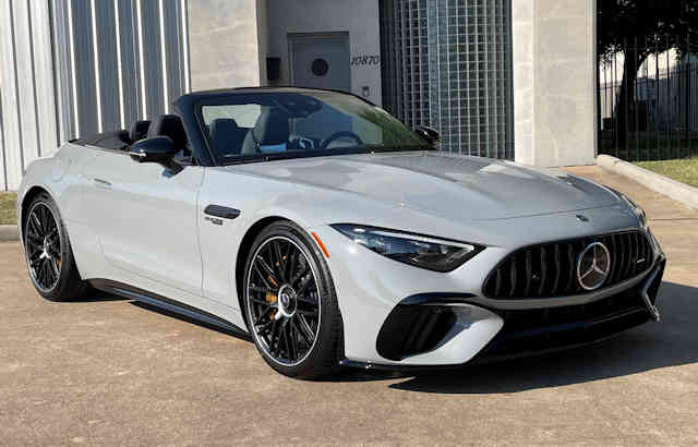 2022 Mercedes-AMG SL 63 Alpine Grey / Black