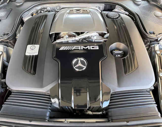 2022 Mercedes-AMG SL 63 Alpine Grey / Black