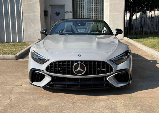 2022 Mercedes-AMG SL 63 Alpine Grey / Black