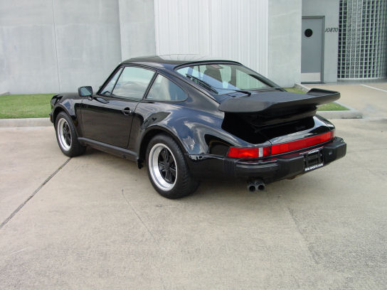 1989 Porsche 911 Turbo Black / Black